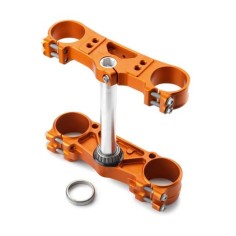 Triple clamp