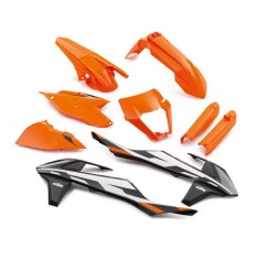 Plastic parts set