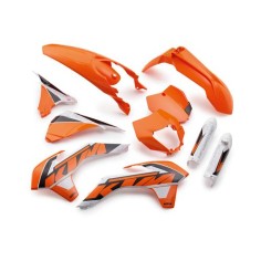 Plastic parts set